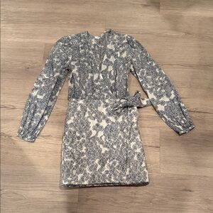 Elegant Blue and White Patterned Dress